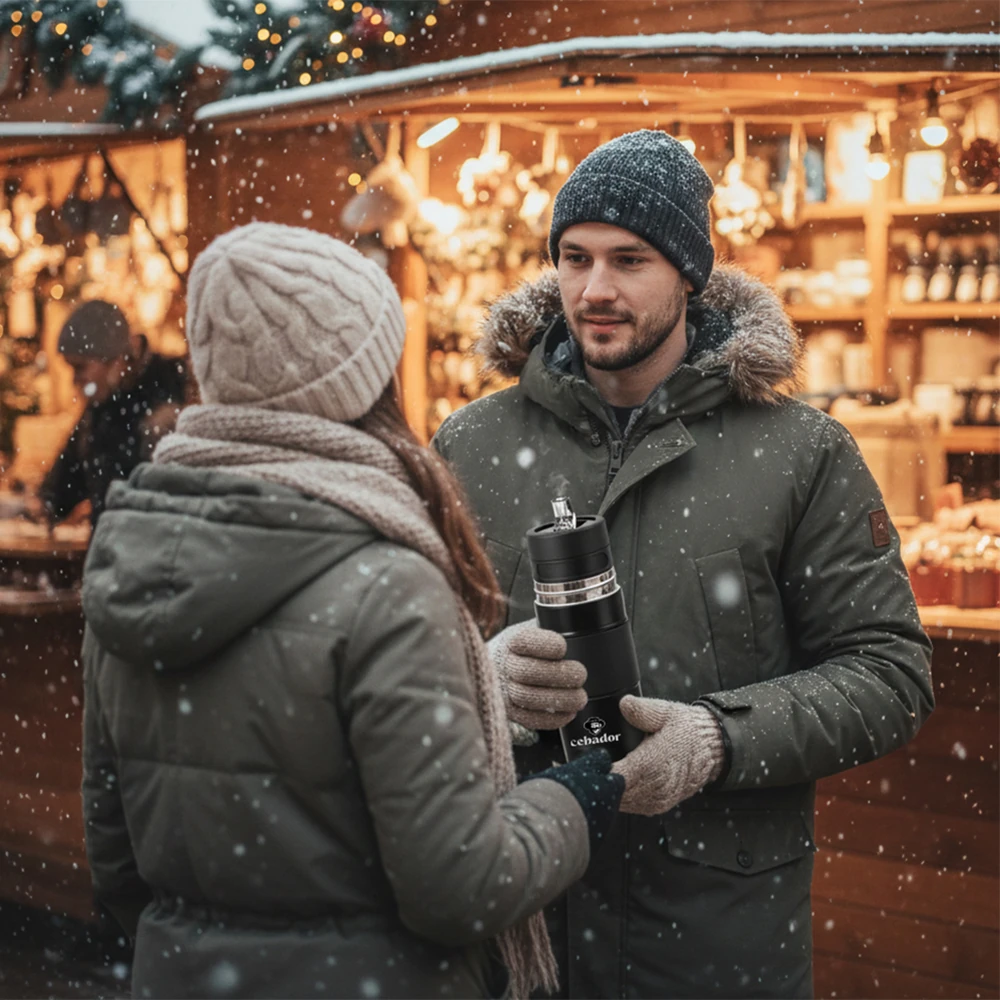 Yerbomos XL – termos do yerba mate używany zimą podczas spaceru