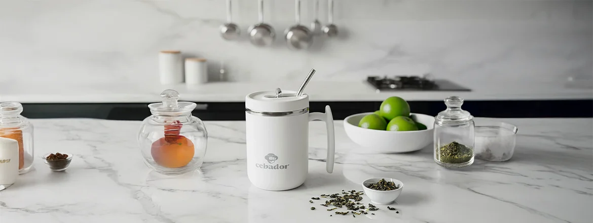 Kubek termiczny do yerby i herbaty