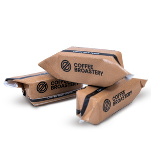 Zestaw prezentowy Coffee Broastery: kawa Brazil Cerrado + krówki + kubek